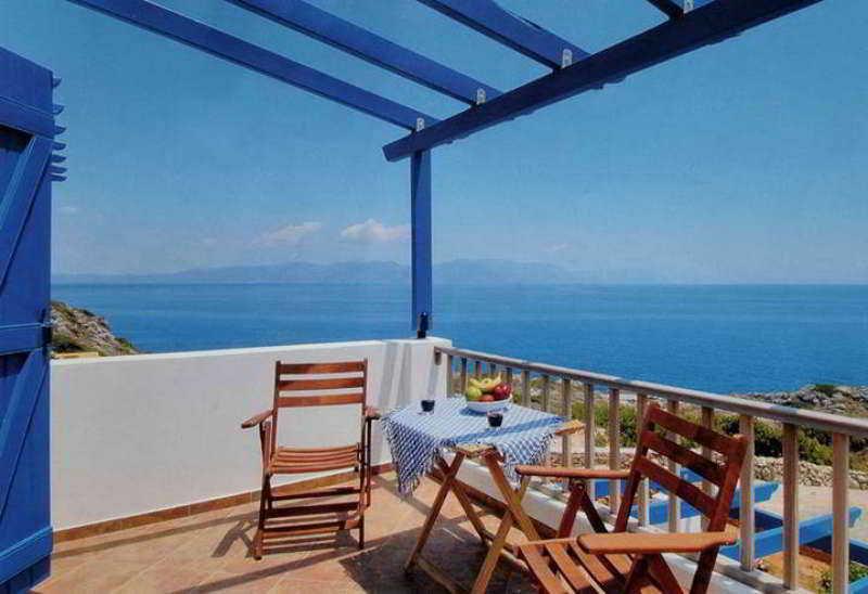Akrotiri Hotel Platia Ammos Exterior photo